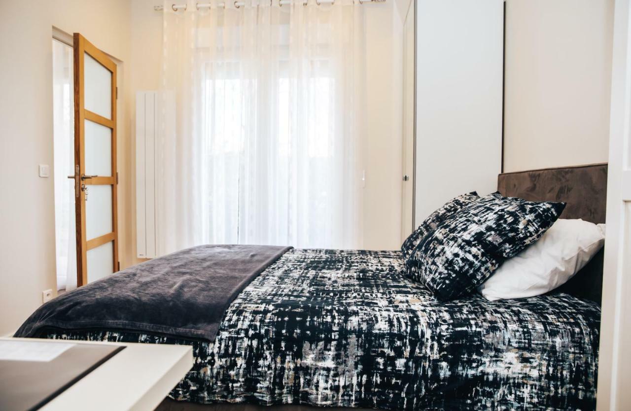 35M2 - 10 Min De Cdg - 30 Min De Paris - 10 Du Salon Expo Villepinte 勒蒂亚莱 外观 照片